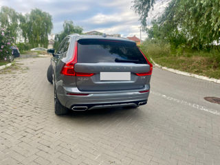 Volvo XC60 foto 3