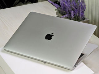 MacBook Air Retina 2020 (Core i5 8210Y/16Gb Ram/512Gb SSD/Iris Plus Graphics/30 Cycles/13.3" Retina) foto 11