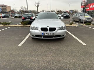 BMW 5 Series foto 4