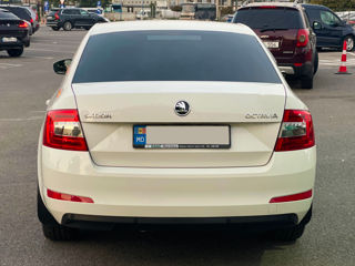 Skoda Octavia foto 6