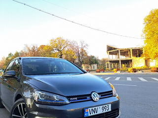 Volkswagen Golf foto 2