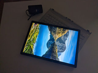 Surface Book 2 3kDisplay/I5gen8/8RAM/256SSD foto 1