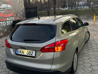 Ford Focus foto 4