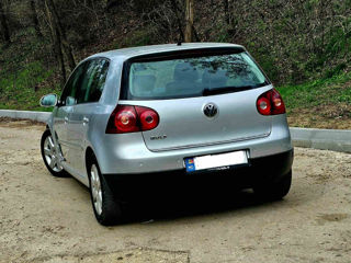 Volkswagen Golf foto 2