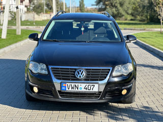 Volkswagen Passat foto 3