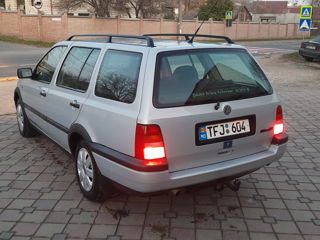 Volkswagen Golf foto 4