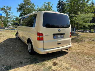 Volkswagen Transporter фото 8