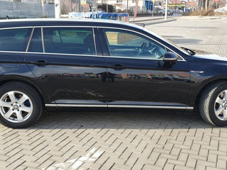 Volkswagen Passat foto 5