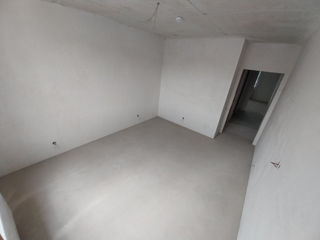 Apartament cu 2 camere, 73 m², Buiucani, Chișinău foto 2