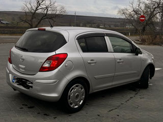 Opel Corsa foto 7