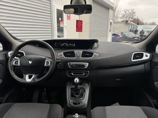 Renault Grand Scenic foto 11