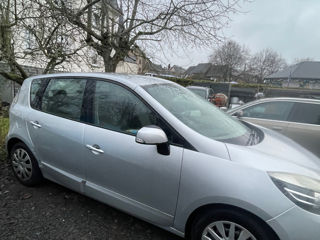 Renault Scenic foto 2