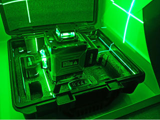 Makita лазерный уровень 12-16 линии зеленый луч . фото 7