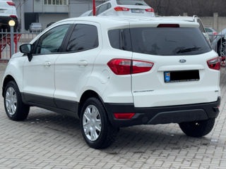 Ford EcoSport foto 3