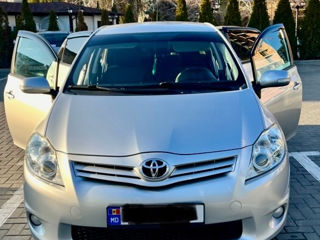 Toyota Auris foto 4