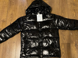 Vind Moncler maya Puffer M calitate premiu