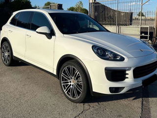 Chirie porsche cayenne