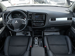 Mitsubishi Outlander foto 6