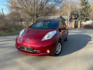 Nissan Leaf foto 1