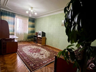 Apartament cu 2 camere, 43 m², Paminteni, Bălți foto 2