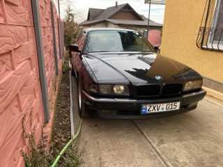 BMW 7 Series foto 4