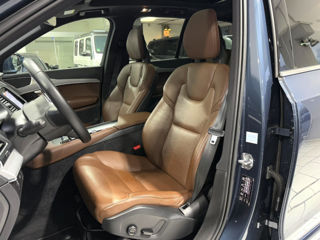 Volvo XC90 foto 5