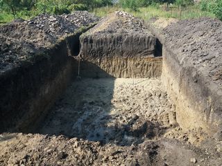 Excavator  Balti foto 4