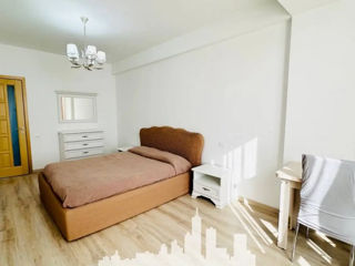 Apartament cu 2 camere, 110 m², Centru, Chișinău foto 9
