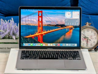 MacBook Air Retina 2020 (Apple M1/8Gb Ram/256Gb SSD/170 Cycles/13.3" Retina)