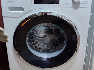 Стиральная машина Miele 9 кг фото 1