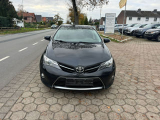 Toyota Auris foto 2