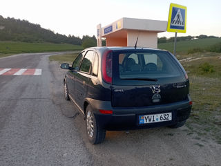 Opel Corsa foto 9