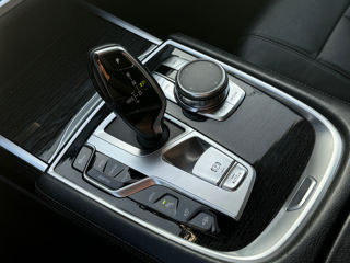 BMW 7 Series foto 13