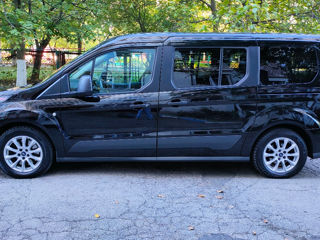 Ford Tourneo Connect foto 4