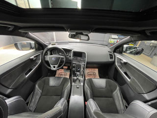 Volvo XC60 фото 7
