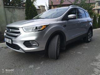 Ford Escape foto 1