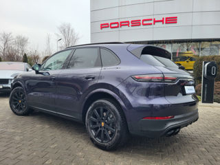 Porsche Cayenne foto 3