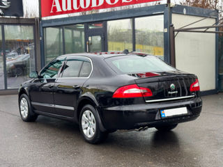 Skoda Superb foto 8