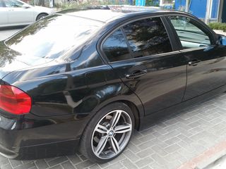 BMW 3 Series foto 9