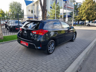 Toyota Auris foto 5