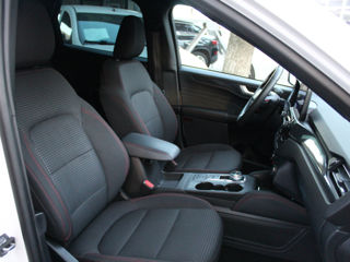 Ford Kuga foto 13