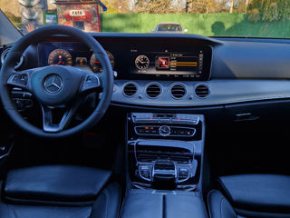 Mercedes E-Class foto 9