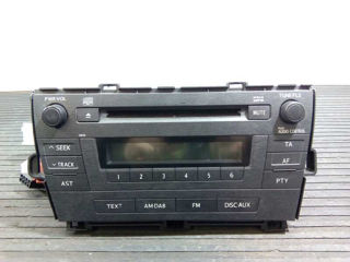 2DIN Magnitofon ( магнитофон )  audio  - Toyota Prius 30 foto 2