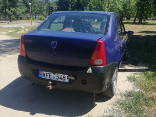 Dacia Logan foto 3