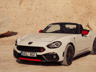 Abarth 124 Spider фото 0