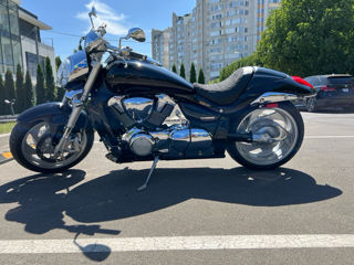 Suzuki Intruder Boulevard foto 1