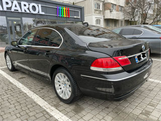 BMW 7 Series foto 3