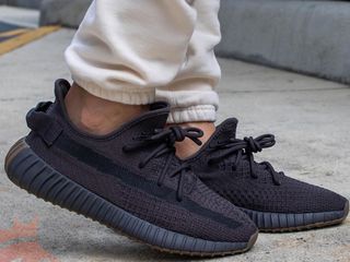 Adidas Yeezy Boost 350 V2 "Cinder" Unisex foto 1