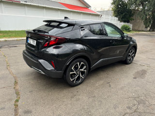 Toyota C-HR foto 5