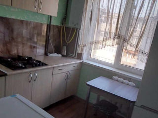3-комн. кв., 62 м², 5/5 эт.